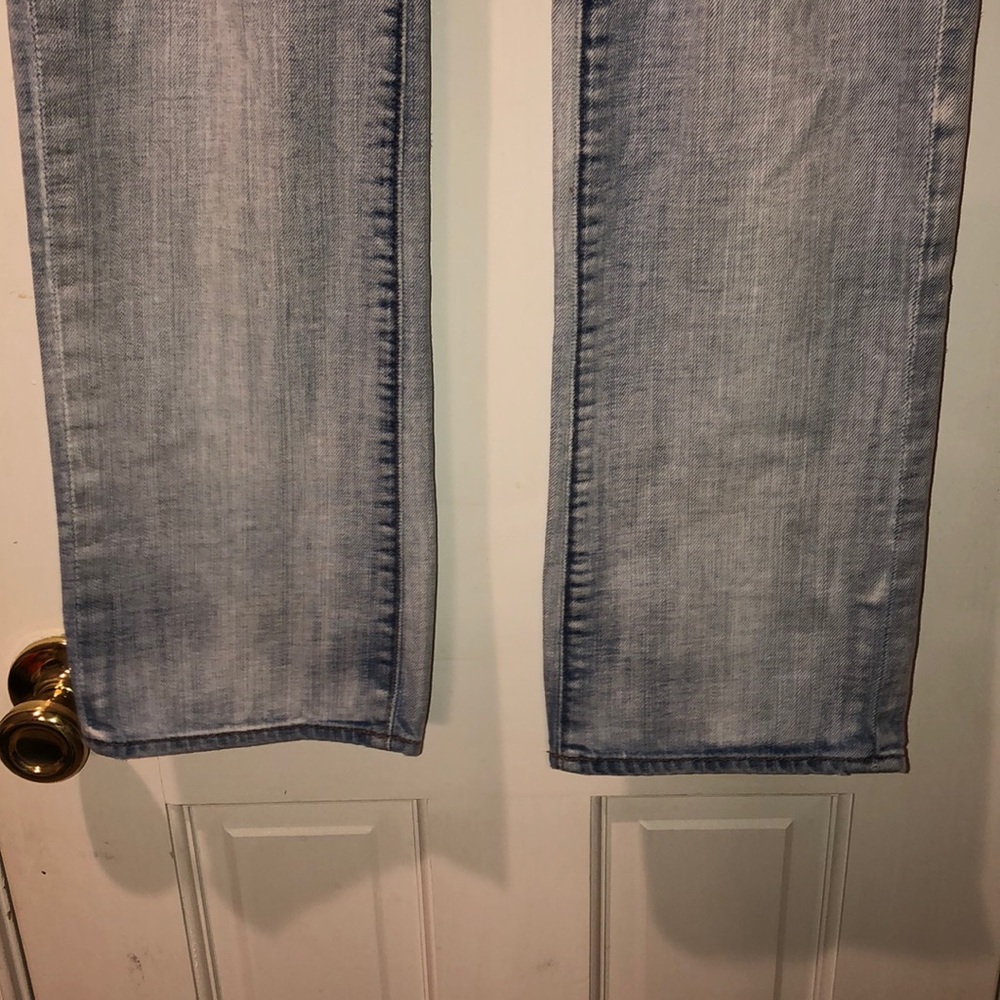 Express Denim - Picture 3 of 7